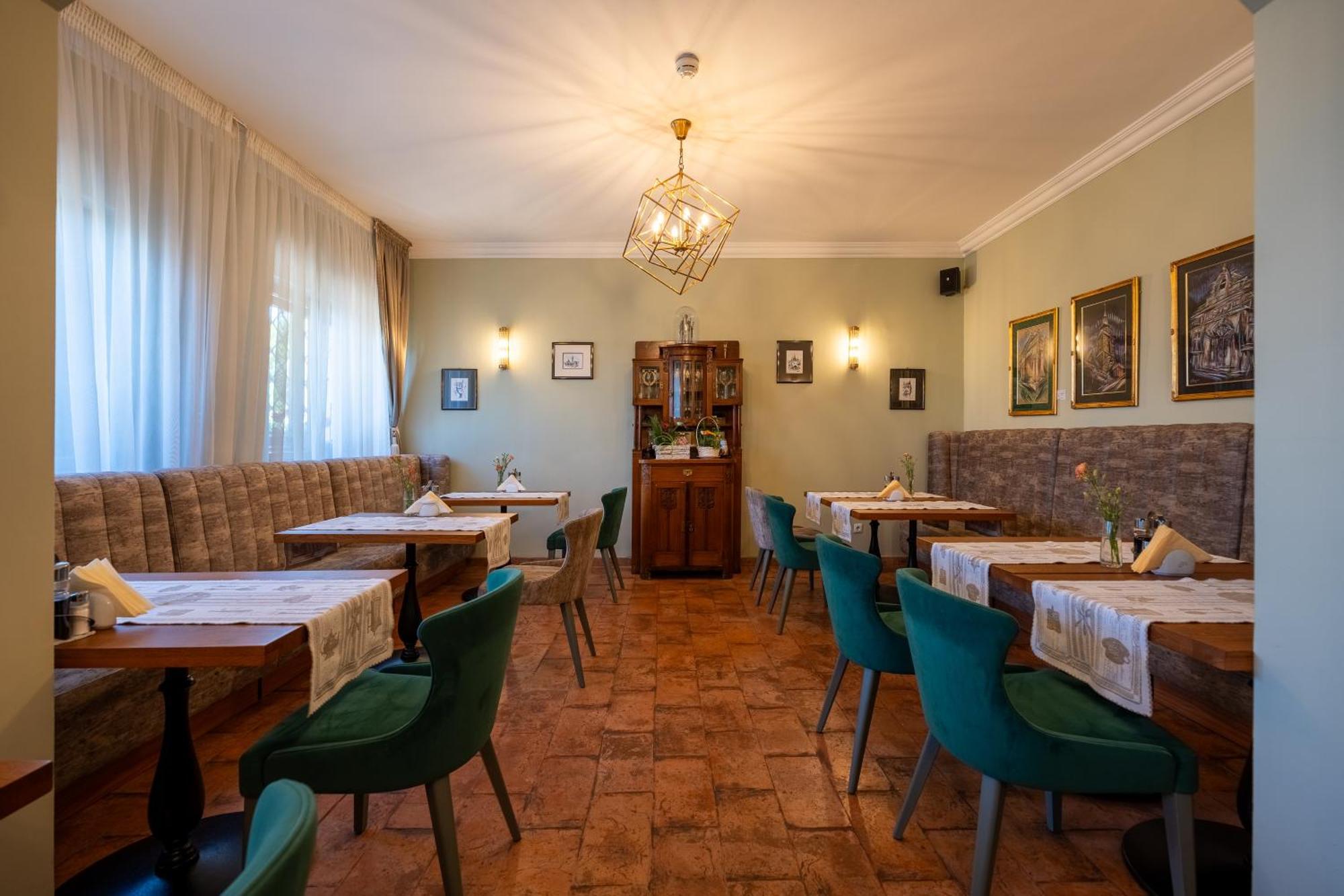 Pensiune Pensiunea Casa Cranta